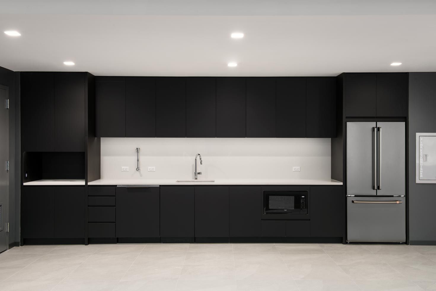 Luxury black kitchen in hotel suite 410 Park Avenue